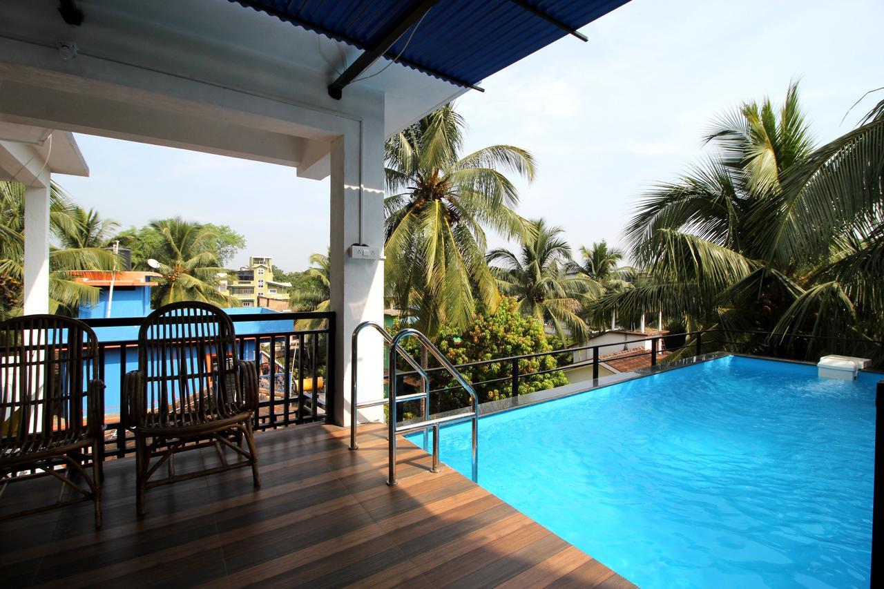 Oyo 10385 Hotel Nirmala Vilas カンドリム エクステリア 写真